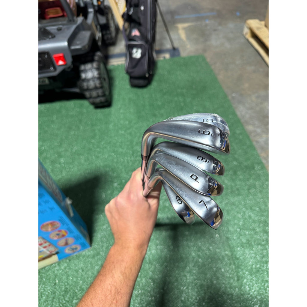 Mizuno JPX 925 Iron Set 5-PW Regular Flex Steel Shaft