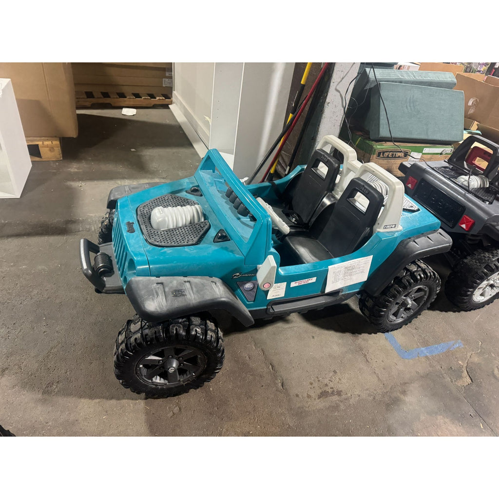 Jeep Hurricane Extreme Kids Ride-On Car Teal Seats 2 Rechargeable Battery Max Speed 5 MPH